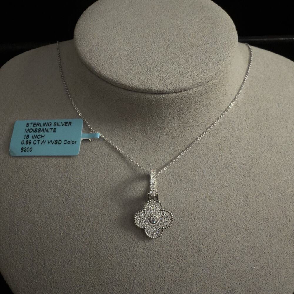 MOISSANITE Clover Pendant Necklace 18in 925 STERLING SILVER~NEW